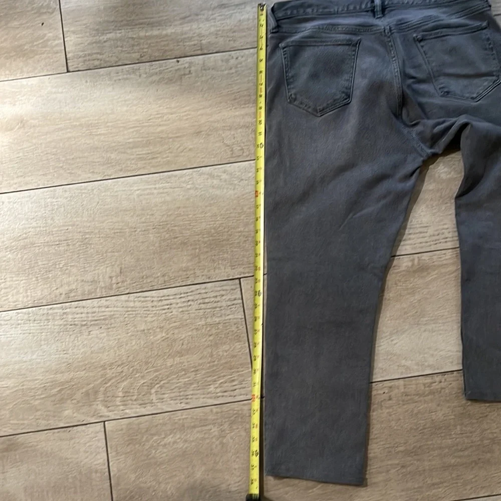 Men's Grey Slim Fit Jeans